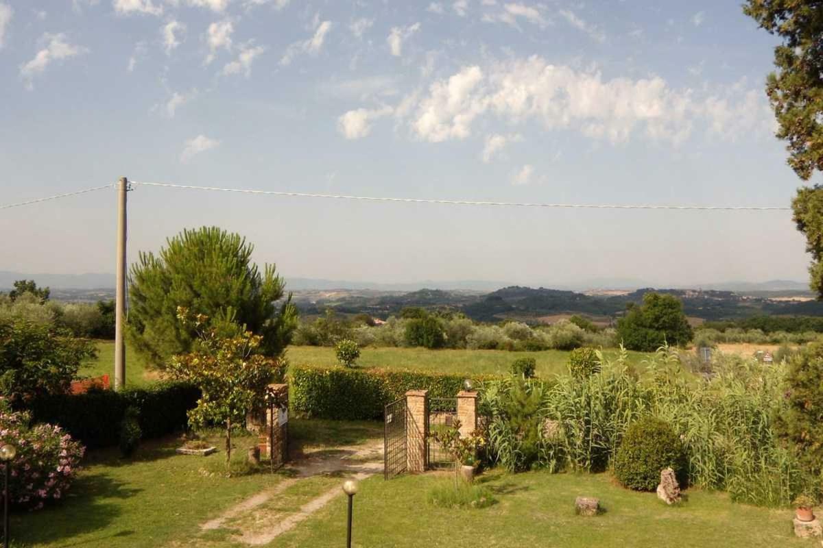 Podere San Guglielmo Guest House Sarteano Exterior photo